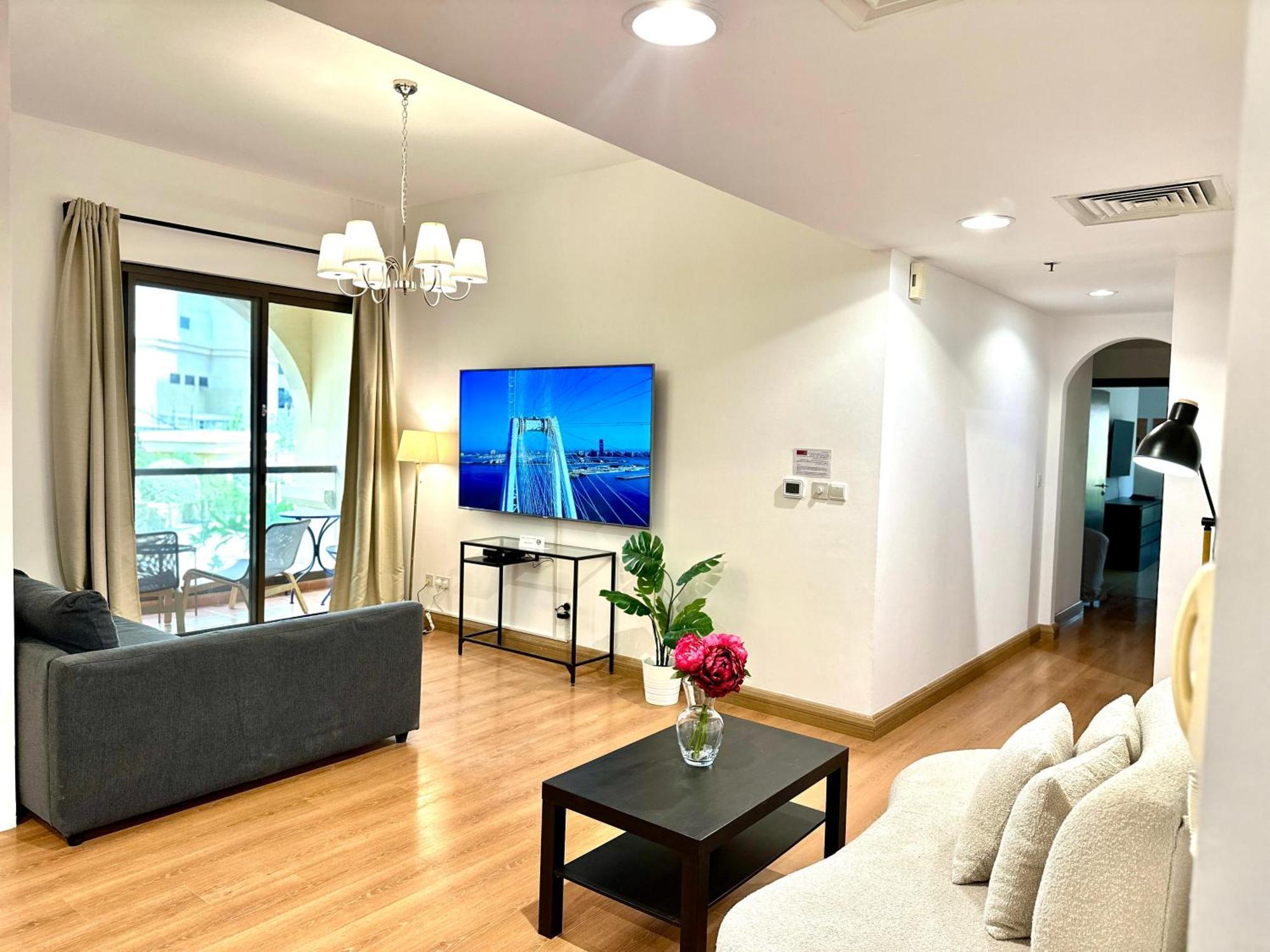 Beautiful 2Br & 4Br Apartments On Jbr Beach, Walking Distance To Bluewaters Island - By Sunkissed Holiday Homes Dubai Esterno foto