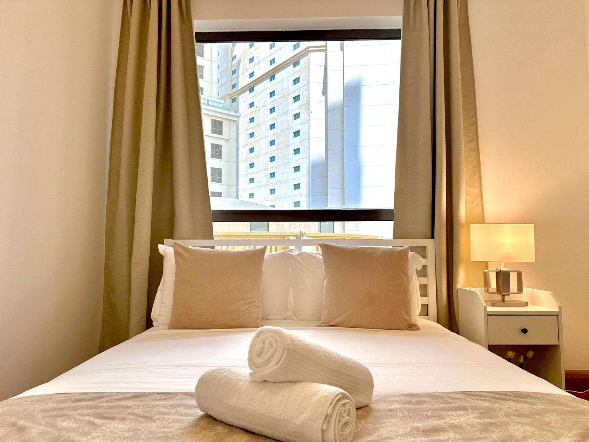 Beautiful 2Br & 4Br Apartments On Jbr Beach, Walking Distance To Bluewaters Island - By Sunkissed Holiday Homes Dubai Esterno foto