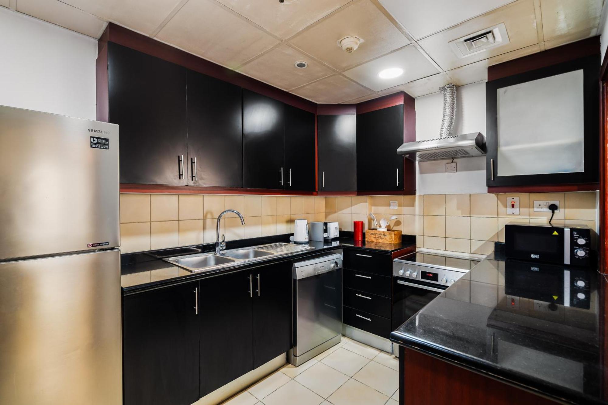 Beautiful 2Br & 4Br Apartments On Jbr Beach, Walking Distance To Bluewaters Island - By Sunkissed Holiday Homes Dubai Esterno foto